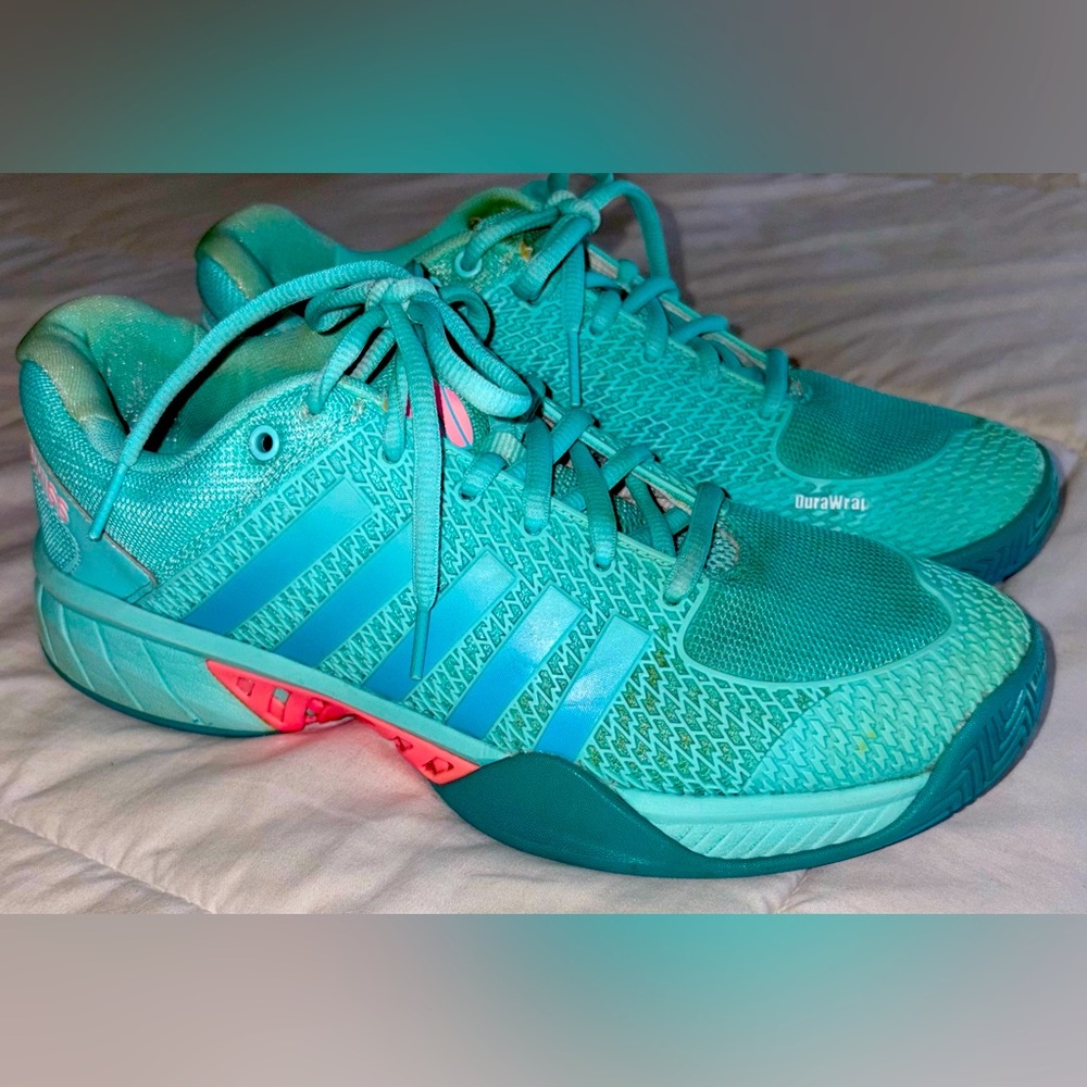 K-Swiss pickleball turquoises blue snickers,likenew,size 9,please see all pics
